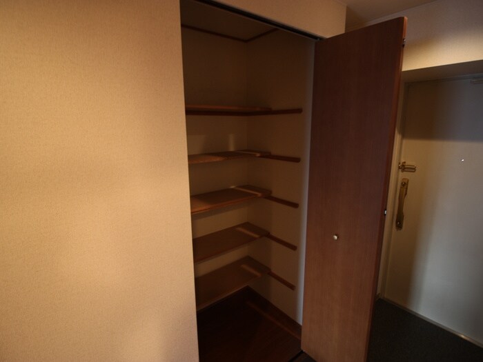 ルトゥ－ルの物件内観写真