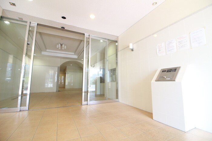 ﾍﾞﾚ-ｻ築地口ｽﾃ-ｼｮﾝﾀﾜ-の物件外観写真