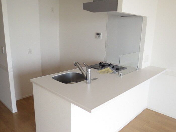 ロイヤルパークスＥＲささしまの物件内観写真