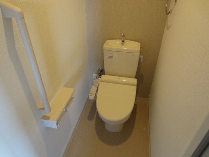 ロイヤルパークスＥＲささしまの物件内観写真