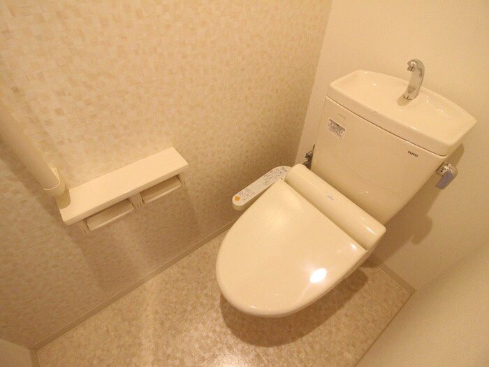 ロイヤルパークスＥＲささしまの物件内観写真