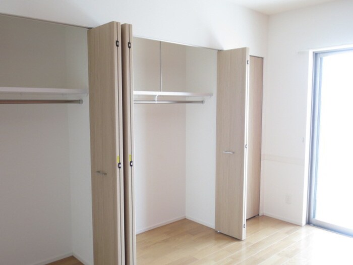 ロイヤルパークスＥＲささしまの物件内観写真