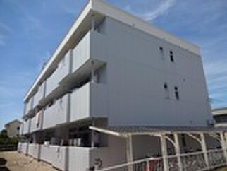 ロイヤルハイムの物件外観写真