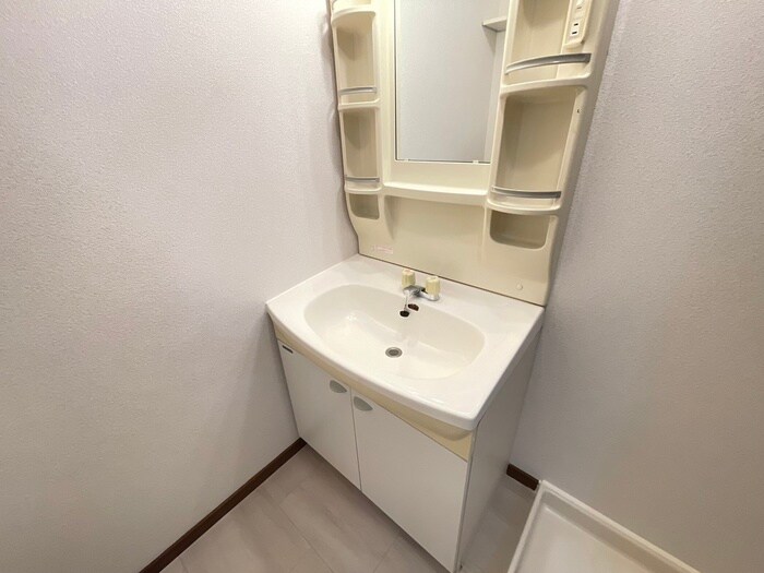 マンション清美の物件内観写真