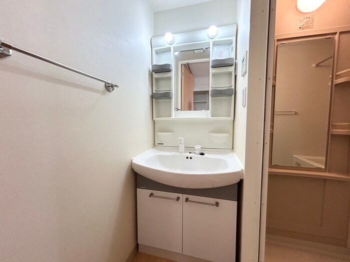 インプルーブ鶴舞の物件内観写真