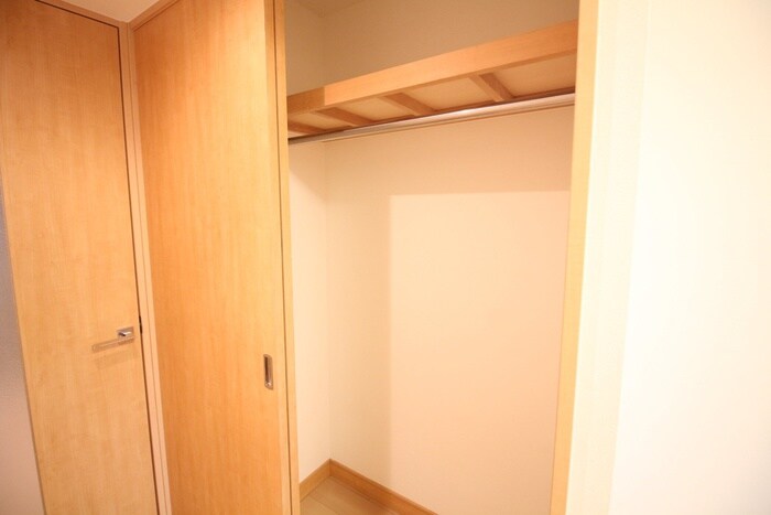 ライブコ－ト泉の物件内観写真