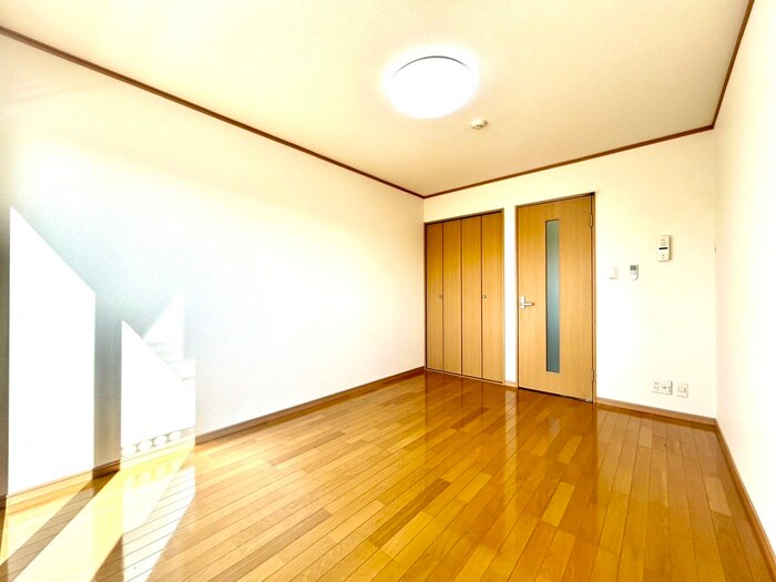 プチ・ドミールの物件内観写真