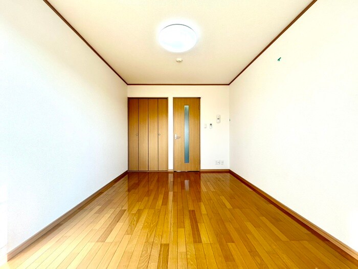 プチ・ドミールの物件内観写真