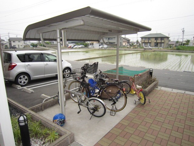 ジェネシスⅠの物件外観写真