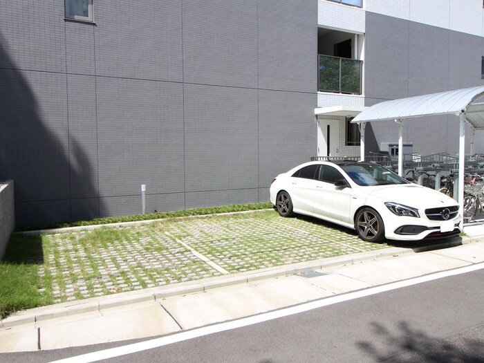 メゾンアイカの物件外観写真