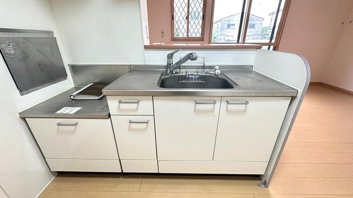 スピリア・ヒビツ　Bの物件内観写真