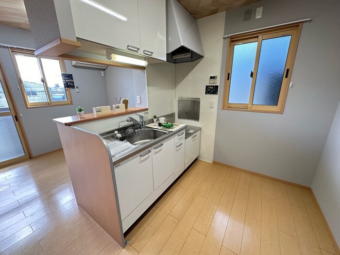 スピリア・ヒビツ　Bの物件内観写真