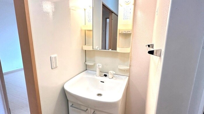 スピリア・ヒビツ　Bの物件内観写真