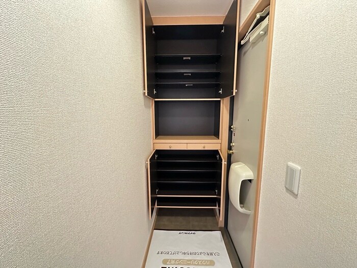 スピリア・ヒビツ　Bの物件内観写真