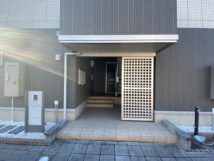 ボンリューヌ池端の物件外観写真