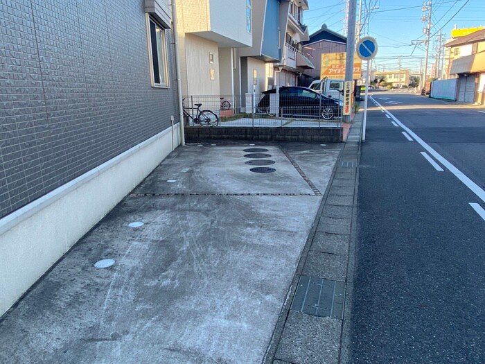 ボンリューヌ池端の物件外観写真