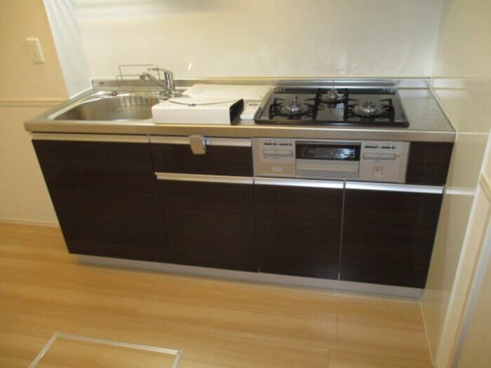 ボンリューヌ池端の物件内観写真