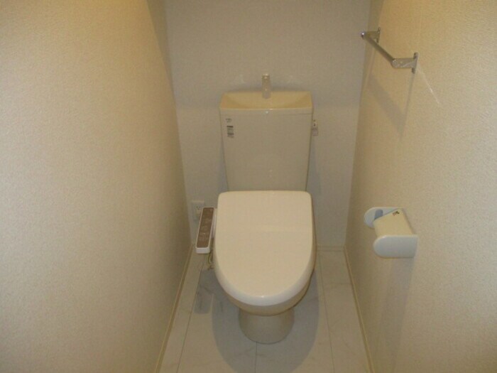 ボンリューヌ池端の物件内観写真