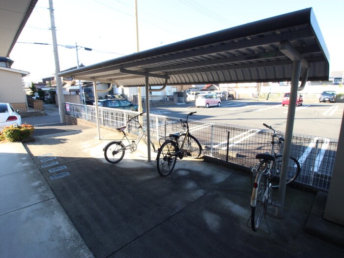 エクセレンスアイディの物件外観写真