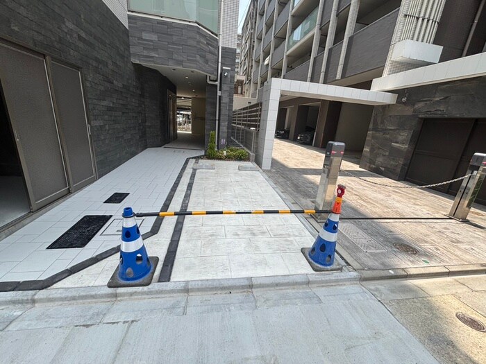 ホワイトメゾン新栄の物件外観写真