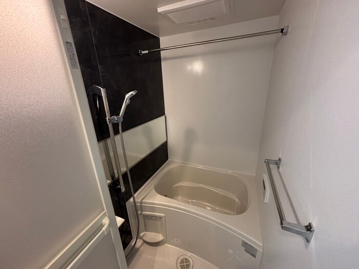 ホワイトメゾン新栄の物件内観写真