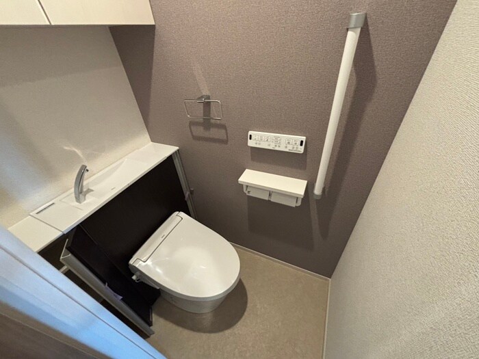 ホワイトメゾン新栄の物件内観写真