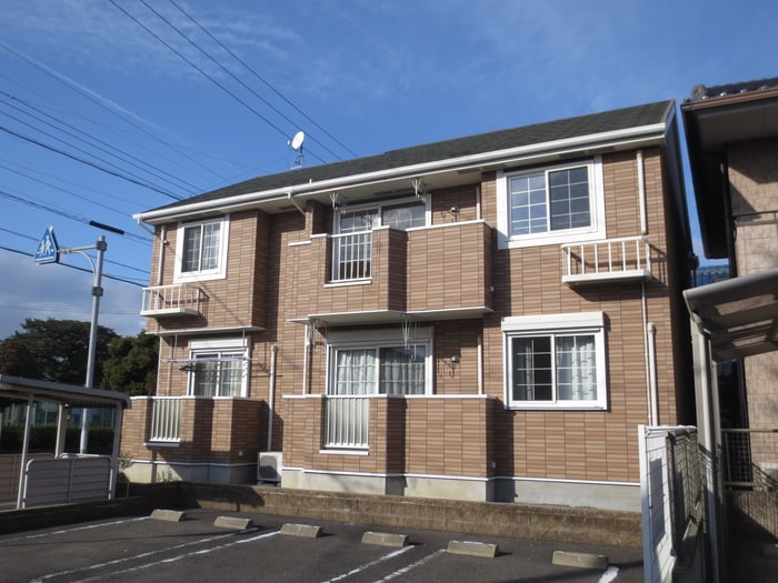 ナリッシュＭの物件外観写真