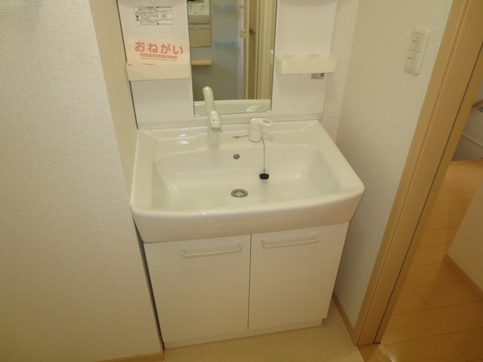 ナリッシュＭの物件内観写真