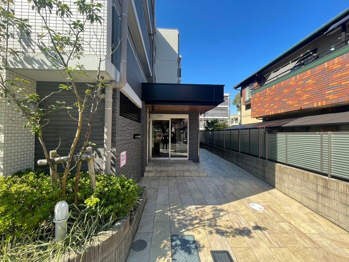 グランテラス八事広路町の物件外観写真