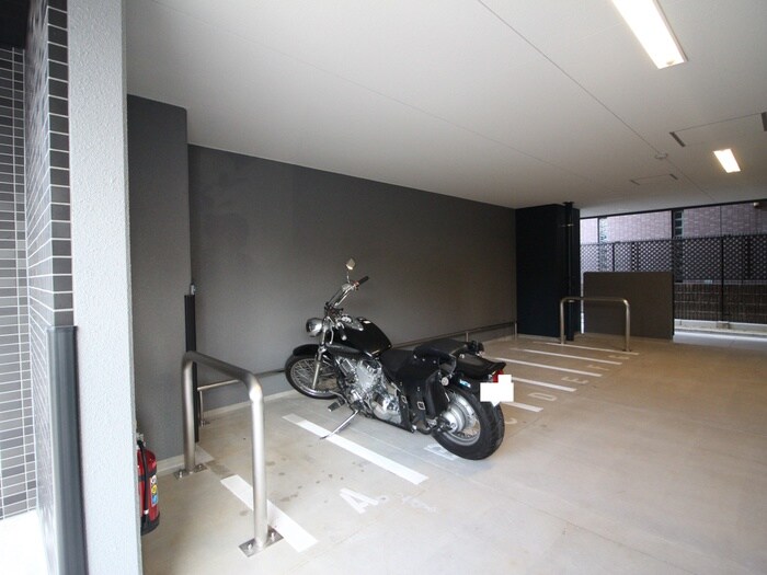 プレサンスNAGOYAシティオの物件外観写真