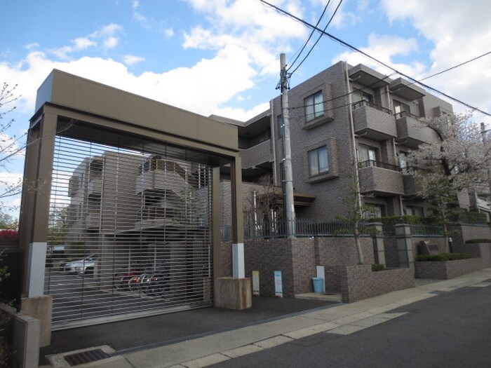 ﾊﾟｰｸﾊｳｽｶﾞｰﾃﾞﾝ梅園北館(202)の物件外観写真