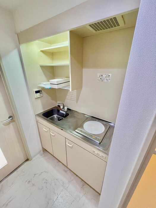 ﾗｲｵﾝｽﾞﾏﾝｼｮﾝ名大ｳｴｽﾄ(205)の物件内観写真