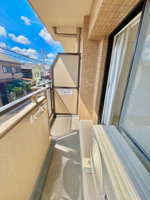 ﾗｲｵﾝｽﾞﾏﾝｼｮﾝ名大ｳｴｽﾄ(205)の物件内観写真