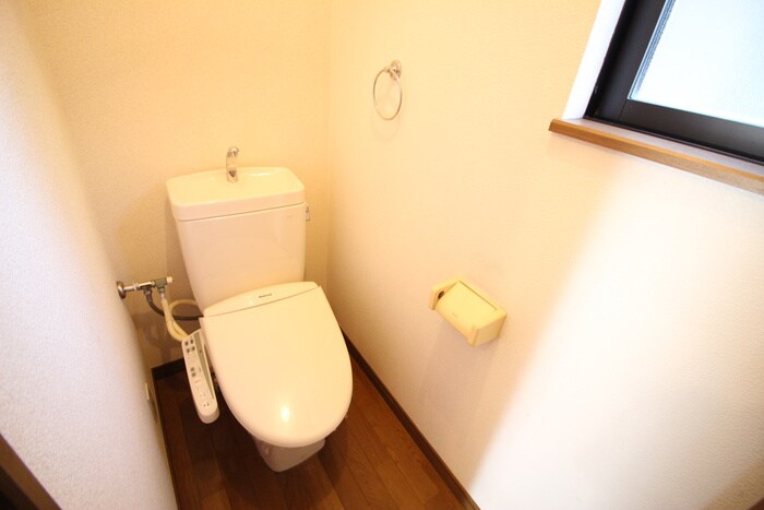 デュープレックス新川Aの物件内観写真