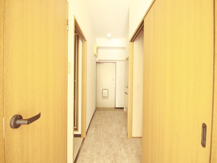 アドミ－ル栄生の物件内観写真