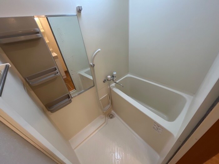 ヴィ・シックス北山の物件内観写真