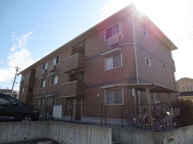 グラスウィンの物件外観写真