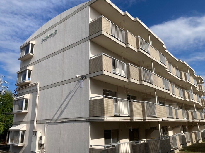 シャルードSの物件外観写真