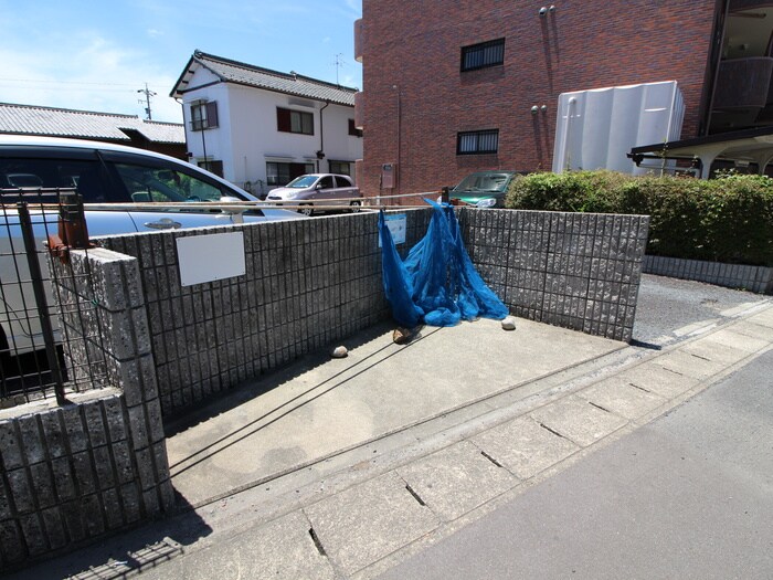 ラ　グランデール　セルピエの物件外観写真