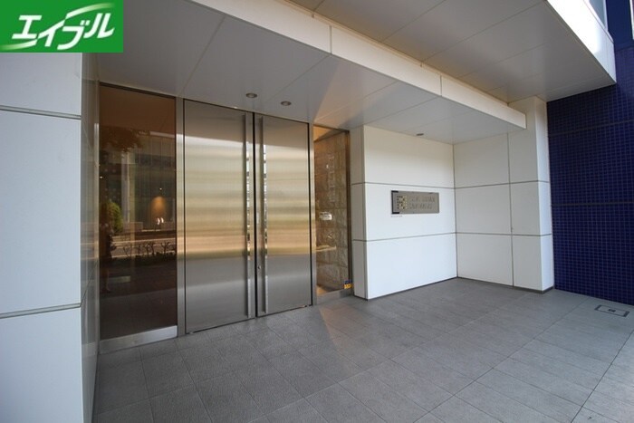 レジデンス上前津スクエアの物件外観写真