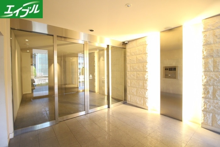 レジデンス上前津スクエアの物件外観写真