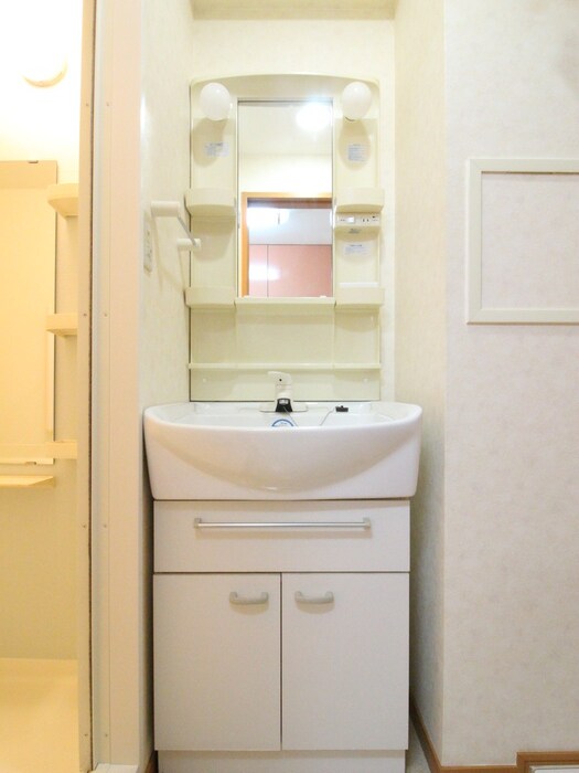 ピュアライフの物件内観写真