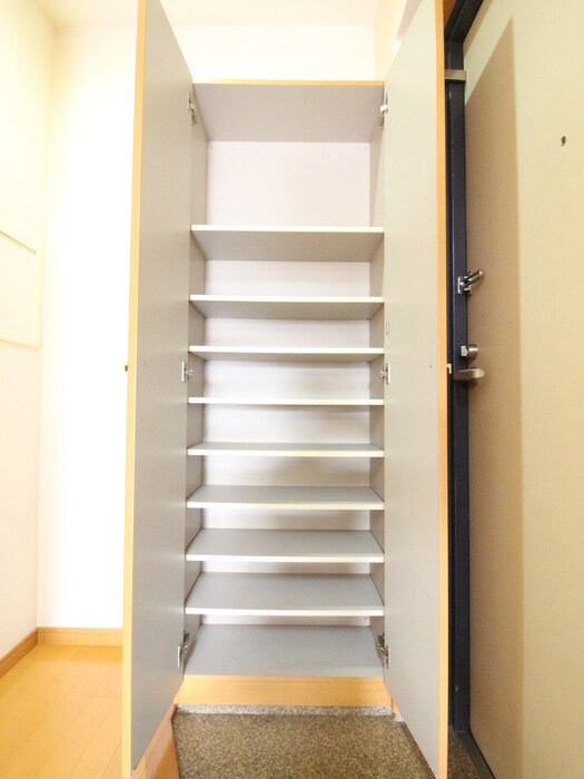 ピュアライフの物件内観写真