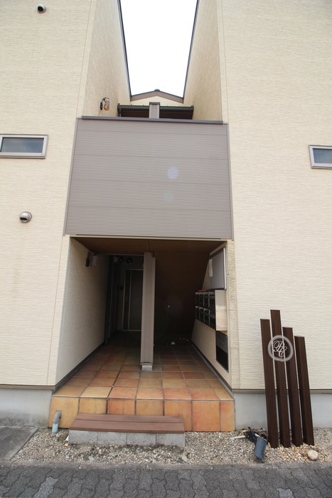 ビルーチェＡの物件外観写真