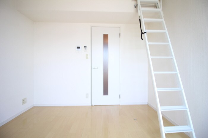 ビルーチェＡの物件内観写真