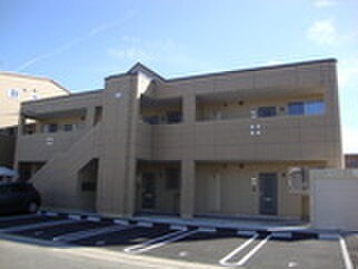 エクセレンスの物件外観写真