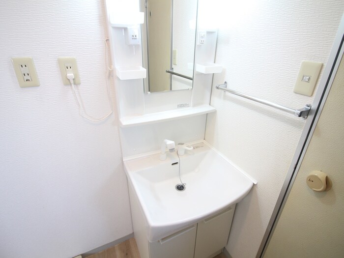 プレジール栄の物件内観写真