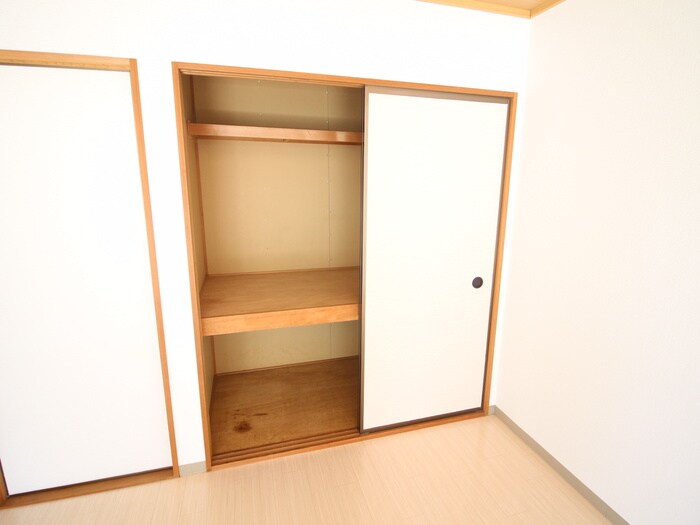 プレジール栄の物件内観写真