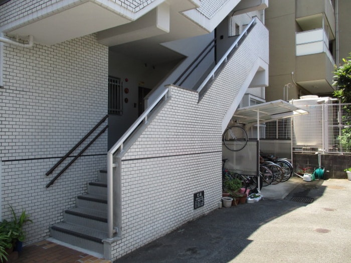 ブライトスクエア一社の物件外観写真