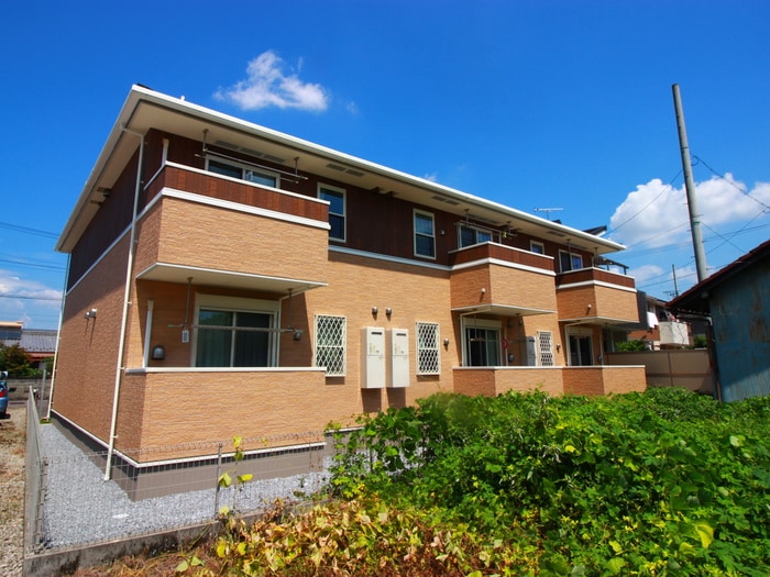 グランディオーソⅠの物件外観写真